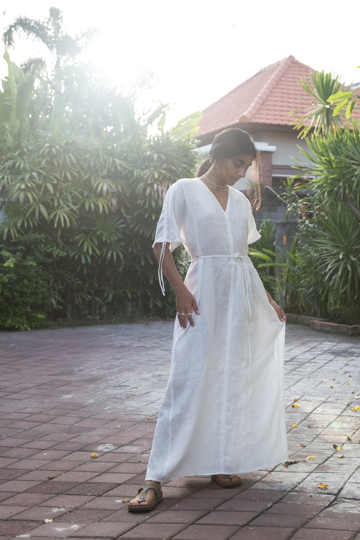 White dress with coat - Nature Hedonist