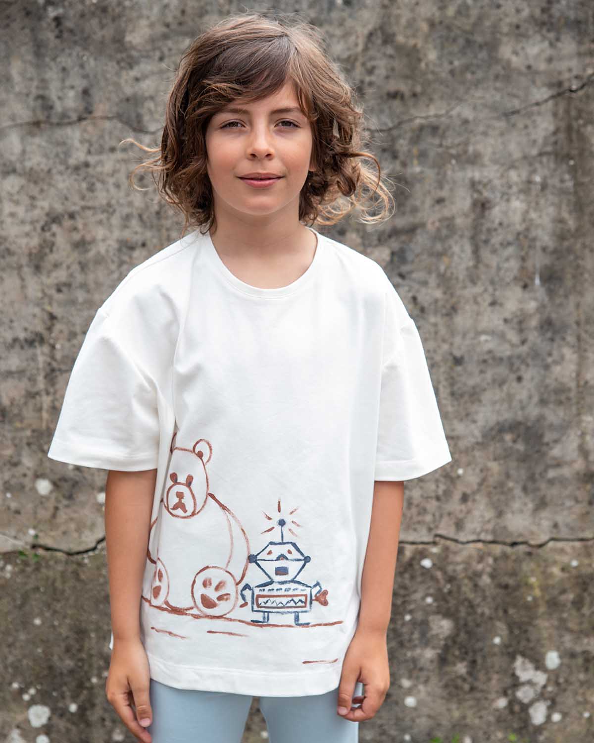 Oversized T-Shirt with Hand Painting - Infantium Victoria
