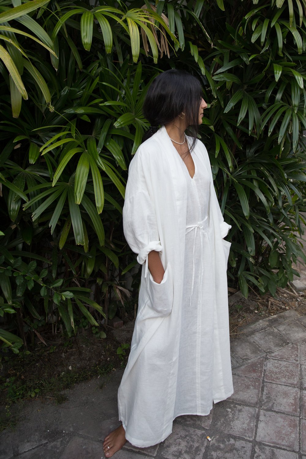 White dress with coat - Nature Hedonist